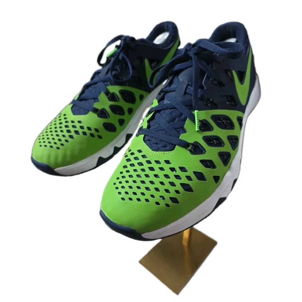 Nike Train Speed 4 AMP NFL Seattle Seahawks Action Green Men's Size 10